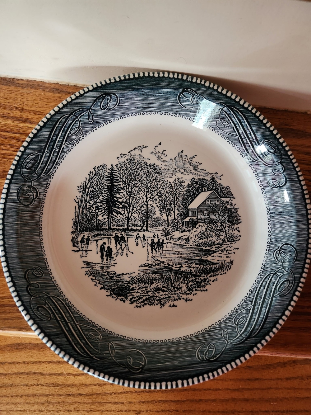 Vintage Currier & Ives Blue/Navy Scenic Ceramic Pie Plate by Jeanette
